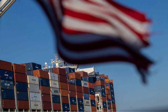 Nhà nhập khẩu Mỹ sẽ được hoàn thuế sau phán quyết mới của tòa án?