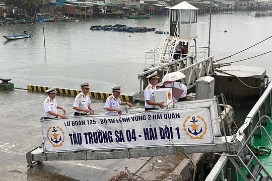 Những lá phiếu sớm khẳng định chủ quyền biển, đảo