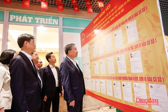 Tổng Bí thư Tô Lâm dự Hội nghị tiếp xúc giữa cử tri với người ứng cử đại biểu Quốc hội khóa XVI tại Hà Nội