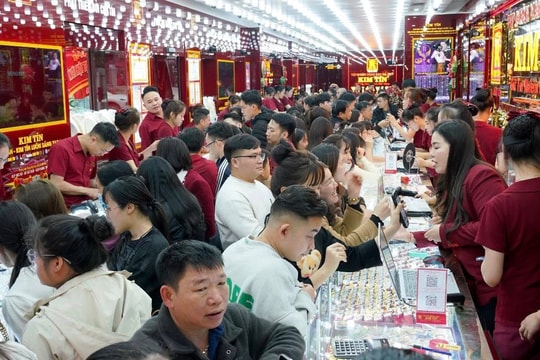 Mỹ-Israel tấn công Iran, giá vàng tuần tới sẽ tăng vọt?