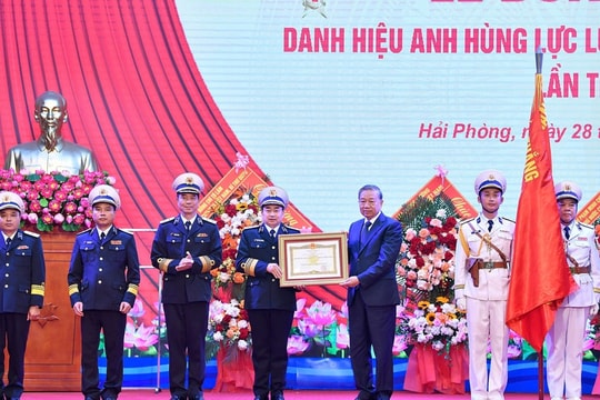 Củng cố thế trận lòng dân trên biển, bảo vệ Tổ quốc từ sớm, từ xa