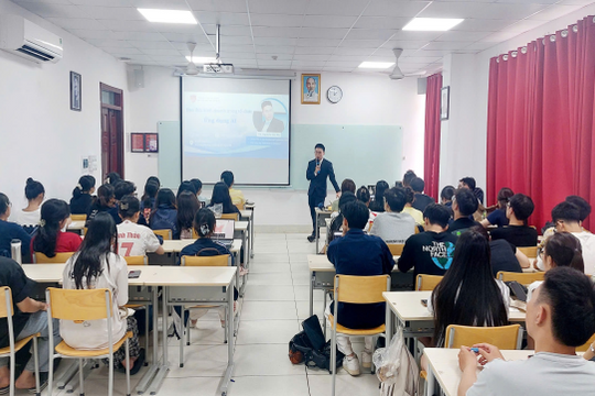 Doanh nhân giảng dạy trong nhà trường: Xu thế tất yếu của giáo dục thực tiễn