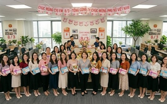 Quà 8/3 cho nhân viên nữ: Giải pháp tri ân & gắn kết doanh nghiệp 2026
