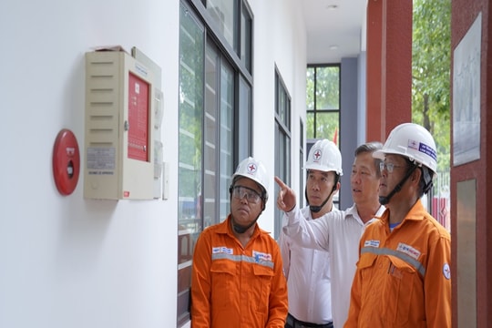 EVNHCMC sẵn sàng đảm bảo cung cấp điện cho ngày hội lớn của toàn dân