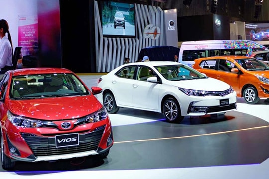 Ô tô tiếp tục giảm giá sau Tết Nguyên đán