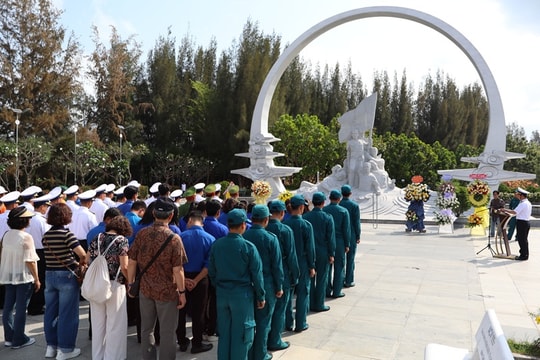 Gạc Ma - 38 năm bản hùng ca bất tử giữa trùng khơi