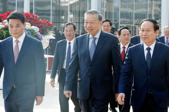 [Ảnh] Tổng Bí thư làm việc với Ban Chấp hành Đảng bộ thành phố Hải Phòng