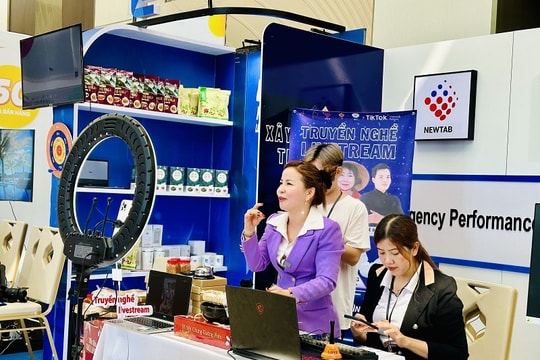 Rối quy định hóa đơn trên sàn: Ai chịu trách nhiệm?