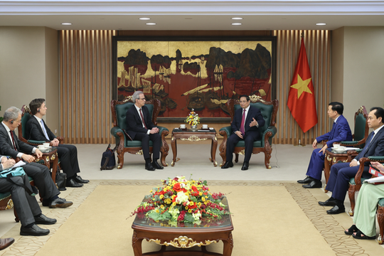 Việt Nam - EU tăng cường phối hợp chống khai thác hải sản bất hợp pháp