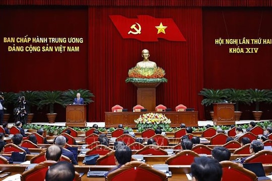 Thông báo Hội nghị lần thứ hai Ban Chấp hành Trung ương Đảng khoá XIV