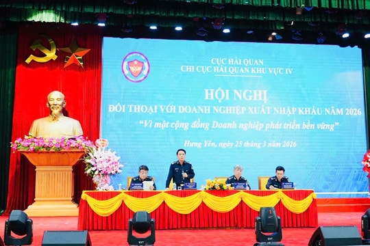 Hải quan cùng doanh nghiệp tháo gỡ khó khăn, vướng mắc