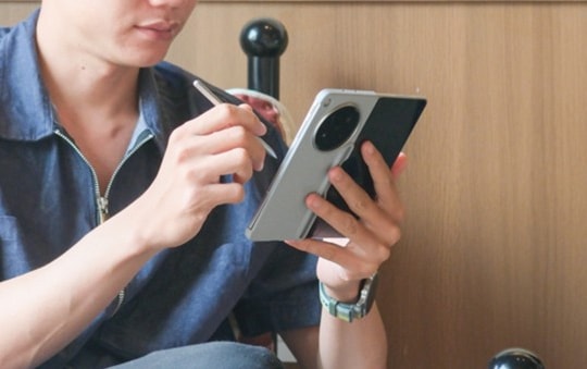 Tính năng Magic AI trên OPPO Find N6: Trợ lý quyền năng cho doanh nhân