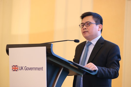 Chuyển dịch năng lượng xanh: Con đường tất yếu để thu hút đầu tư