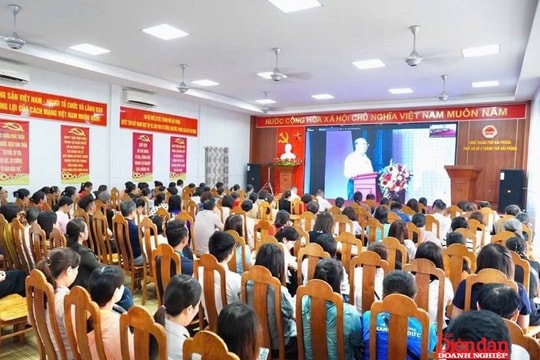 Thúc đẩy chuyển đổi số, tạo đà cho hộ kinh doanh phát triển bền vững