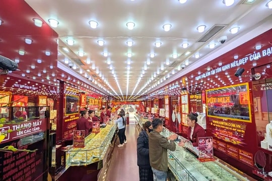 Giá vàng tuần tới: Rủi ro nào đang tiềm ẩn?