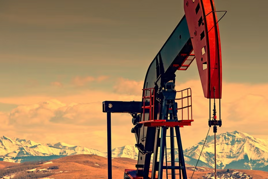 Nga và Trung Quốc hưởng lợi gì khi giá dầu tăng mạnh?