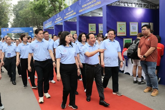 Việt Nam khởi động Ngày Sức khỏe toàn dân: Chuyển mạnh từ chữa bệnh sang phòng bệnh