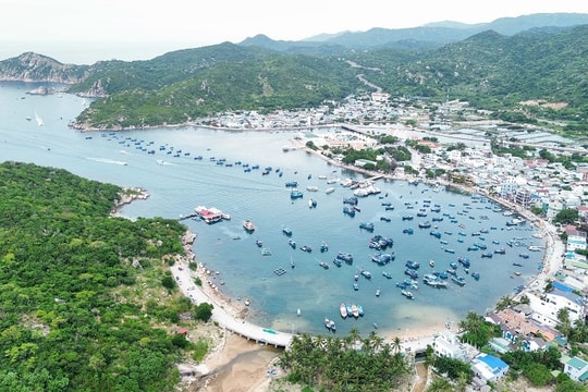 Vịnh Vĩnh Hy - Vẻ đẹp kỳ vĩ