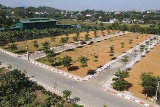 Chấm dứt kỷ nguyên phân lô đất nền tự do
