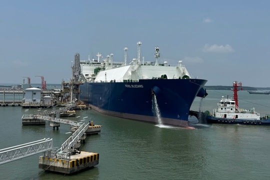 PV GAS nhập khẩu bổ sung gần 60.000 tấn LNG từ Đông Nam Á, chủ động đảm bảo nguồn khí