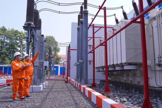 Sản lượng điện TP.HCM lập đỉnh mới: EVNHCMC đẩy mạnh các giải pháp cung ứng, tiết kiệm điện