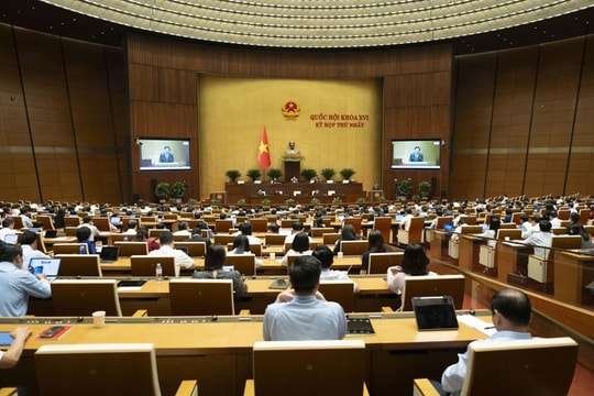 Ngày 11/4, Quốc hội thảo luận hội trường về các Dự án Luật, Nghị quyết