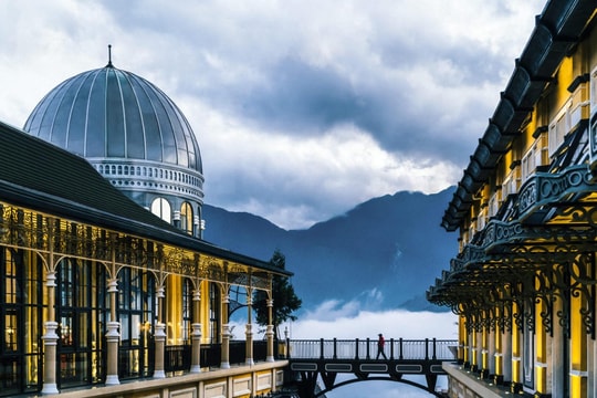 Đằng sau bước chuyển mình kỳ diệu của du lịch Việt Nam