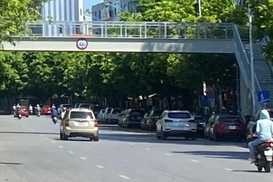 Thời tiết ngày 14/4: Hà Nội nắng nóng, nhiệt độ cao nhất có nơi trên 35 độ C