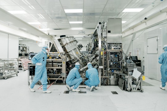 Đằng sau lợi nhuận khổng lồ của ngành chip