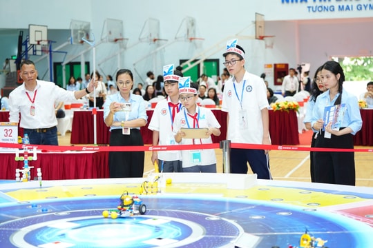 Giáo dục Thủ đô tăng tốc ứng dụng trí tuệ nhân tạo vào dạy và học