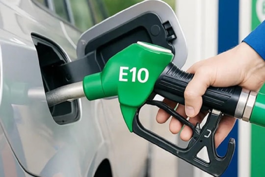 Cần lưu ý gì khi bắt đầu sử dụng rộng rãi xăng E10?