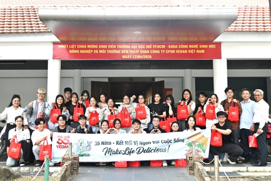 Vedan Việt Nam đón 2 đoàn sinh viên đến tham quan công ty