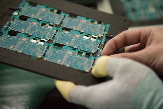 "Cơn sốt" AI đưa cổ phiếu chip châu Á bùng nổ
