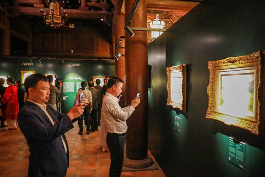 Triển lãm “Trời, Non, Nước” quy tụ 20 tác phẩm hội họa của vua Hàm Nghi