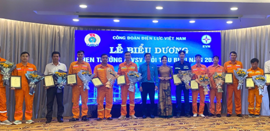 "Đôi tay vàng” luôn đi đôi với sự cẩn trọng tuyệt đối của Nhiệt điện Quảng Ninh