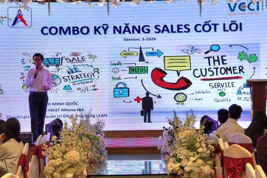 “Xoay trục” chiến lược kinh doanh thời đại số