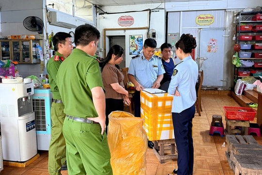 Truy quét hàng giả, chặn đứng thực phẩm lậu tràn vào các khu du lịch