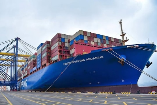Cảng biển Hải Phòng đón "đại bàng" và khát vọng thành trung tâm logistics quốc tế