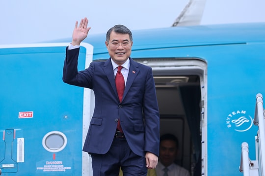 Thủ tướng Chính phủ Lê Minh Hưng lên đường dự Hội nghị Cấp cao ASEAN