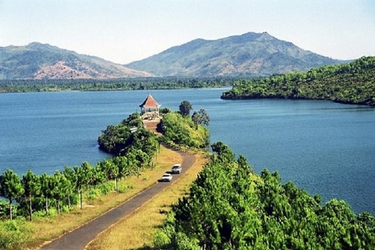 Cùng khám phá khu du lịch sinh thái, nghỉ dưỡng, giải trí Hồ Lăk