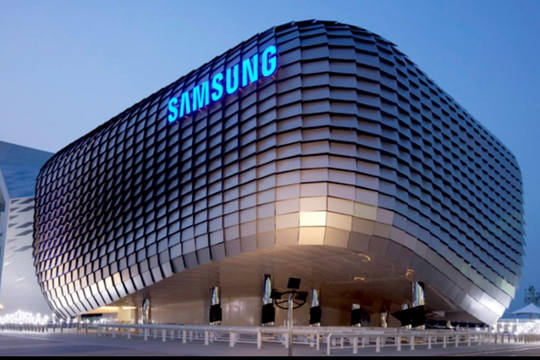 Samsung lập kỷ lục lợi nhuận nhờ “cơn khát” chip AI toàn cầu