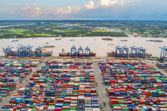 Đề xuất ưu đãi đủ mạnh để hút doanh nghiệp "xanh hoá" cảng biển