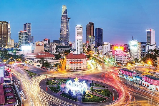 TP HCM: 11 nhiệm vụ, giải pháp trọng tâm bảo đảm đạt mục tiêu tăng trưởng 2 con số