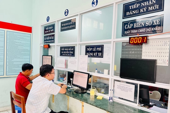 Đề xuất giảm phí, rút ngắn thủ tục trong lĩnh vực giao thông