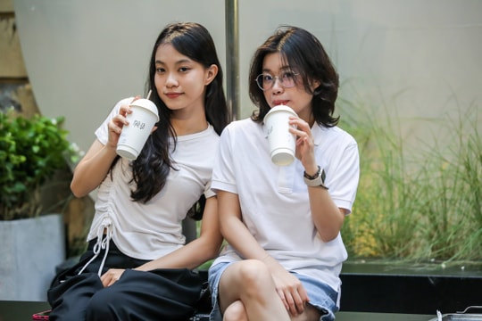 Chuyện gì đang xảy ra với Phê La?
