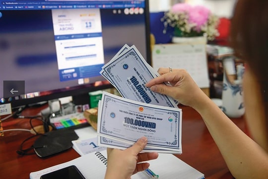 “Đại gia” trở lại với trái phiếu