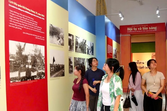 Mở cửa trưng bày chuyên đề về dấu ấn lịch sử Hải Phòng