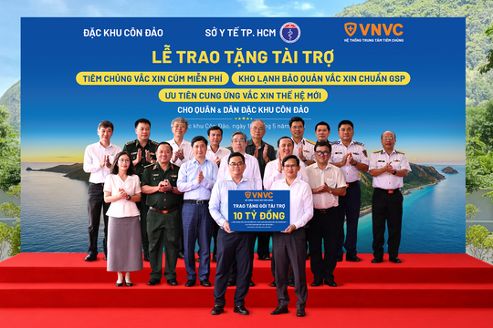 Toàn quân, dân Côn Đảo hưởng lợi từ gói tài trợ đặc biệt hơn 10 tỷ đồng từ Hệ thống Tiêm chủng VNVC