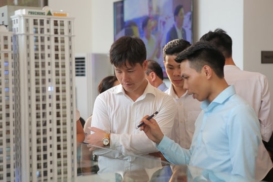 Người thu nhập trung bình "mắc kẹt" giữa thị trường nhà ở