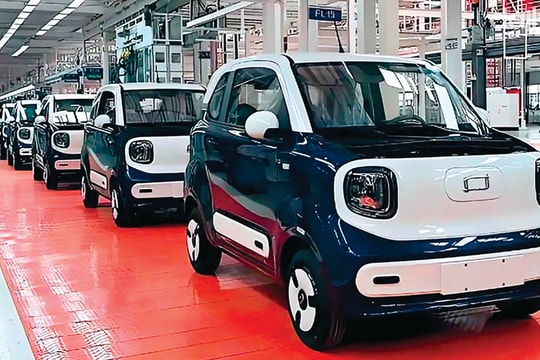 Ngăn ô tô điện giá rẻ tràn vào bằng cách nào?